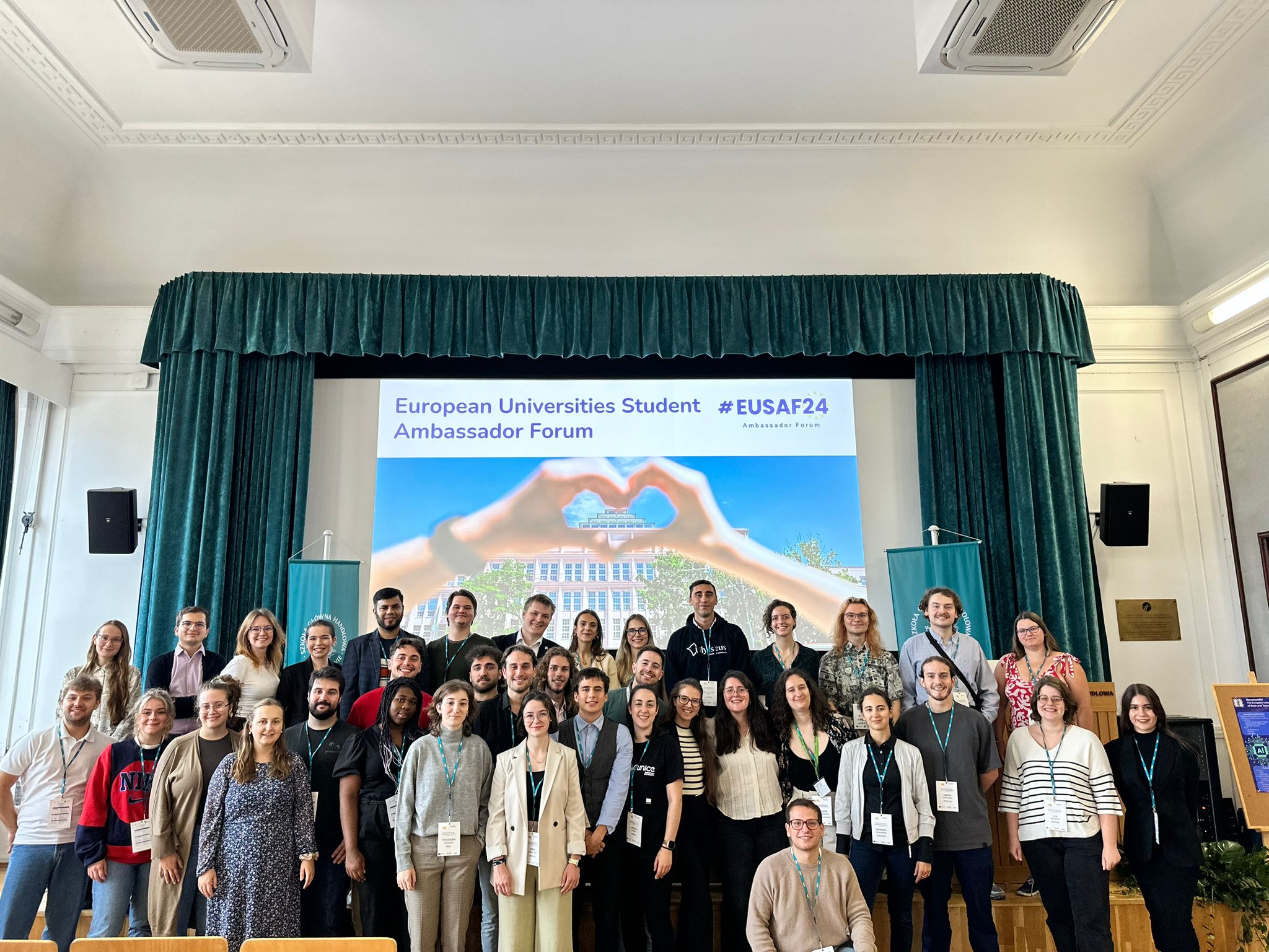 All the participants attending the European University Student Ambassador Forum 2024.